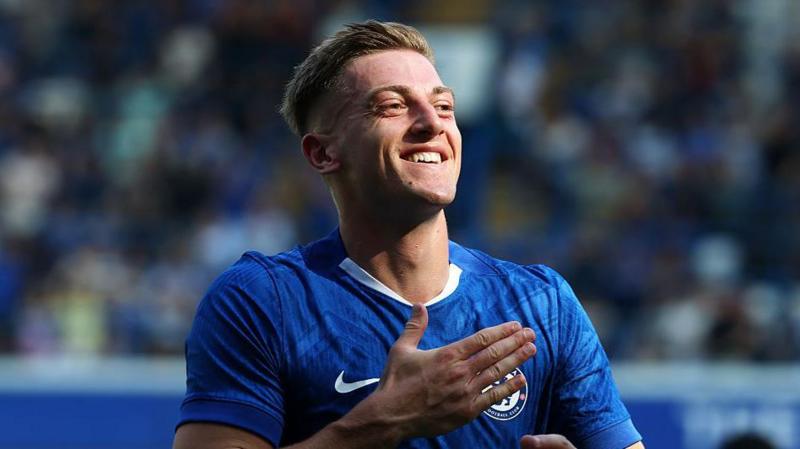 <b>If football is won in both boxes, it seems as though </b> <b>Chelsea</b>  <b> have one far better covered than the other