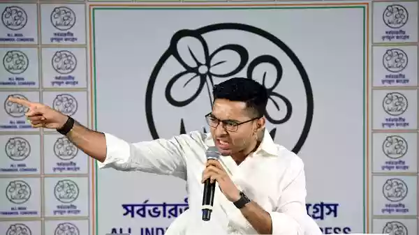 Tie up BJP leaders if they seek parents’ birth certificates