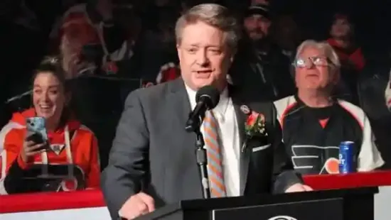 The Philadelphia Flyers suspended longtime radio play-by-play announcer Tim Saunders for two games. This followed an embarrassing hot mic moment during a game
