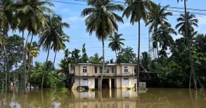 The toll from flooding and landslides triggered by Cyclone Ditwah in Sri Lanka increased to 355 on Monday, Daily Mirror quoted the country's disaster