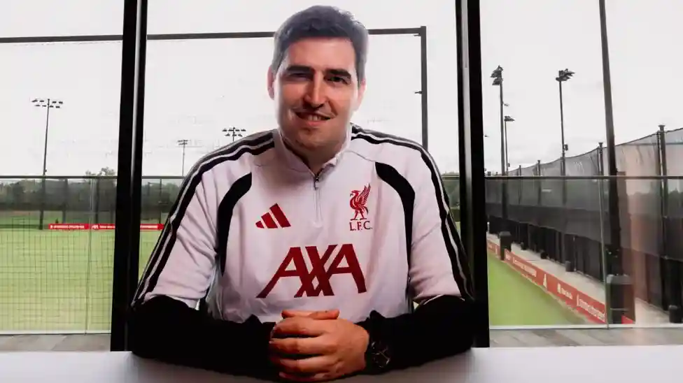<b>Andoni Iraola says he understands 