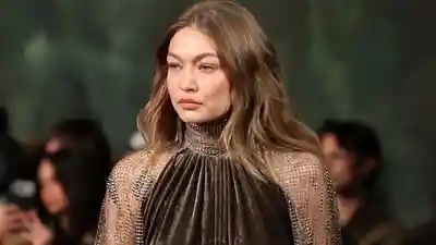 Travis Kelce greeted with two-word message by Taylor Swift's BFF