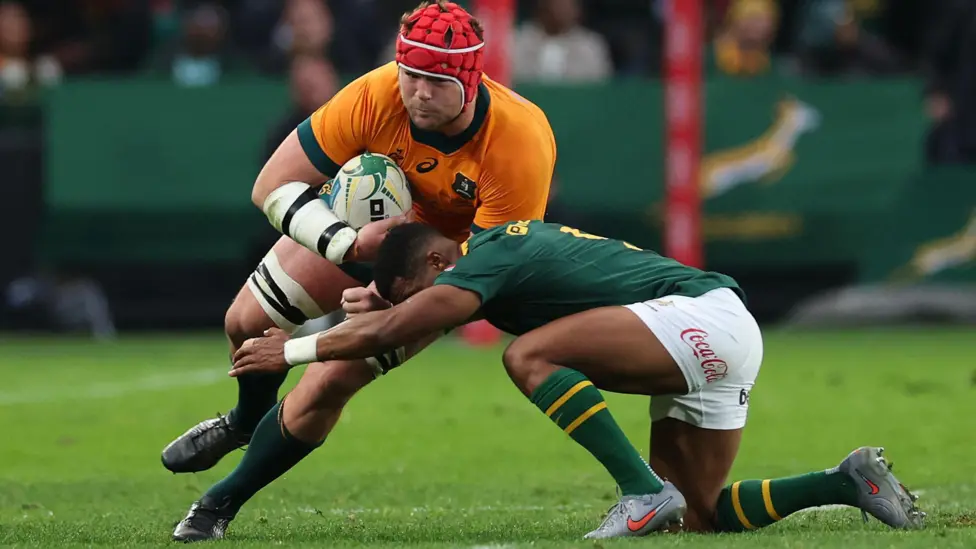 Tries: Arendse, Esterhuizen, Kolisi Pens: Libbok, Cons: Libbok 2 Tries: Pietsch, Wilson 2, Jorgensen, Suaalii, Wright Cons: O'Connor 4 Australia came from 22-0 down to beat world champions South Africa 38-22 in Johannesburg in the opening match of the Rugby Championship.