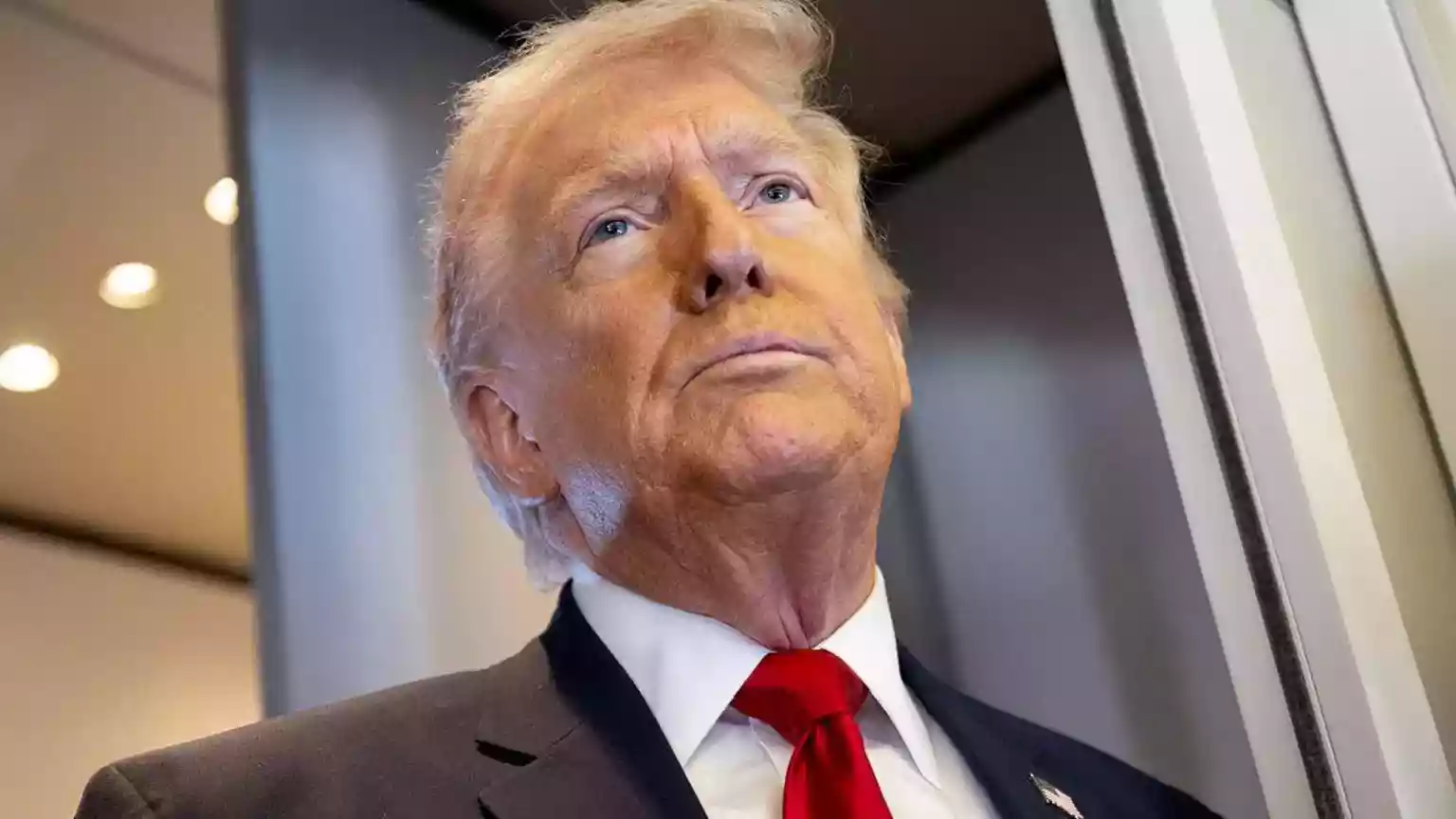 Trump accuses Starmer of seeking to