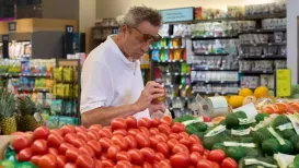 US President Donald Trump has signed an executive order allowing a range of food products, including coffee, bananas and beef, to escape his sweeping tariffs