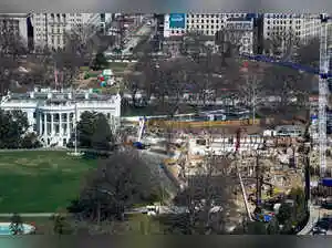 The Trump administration is urging a federal appeals court to halt a judge's order pausing the construction of a $400 million ballroom