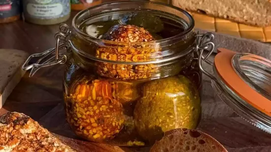 Christmas is about spending time with loved ones, and who doesn't like hosting close family and friends in the comforting space of their homes? However