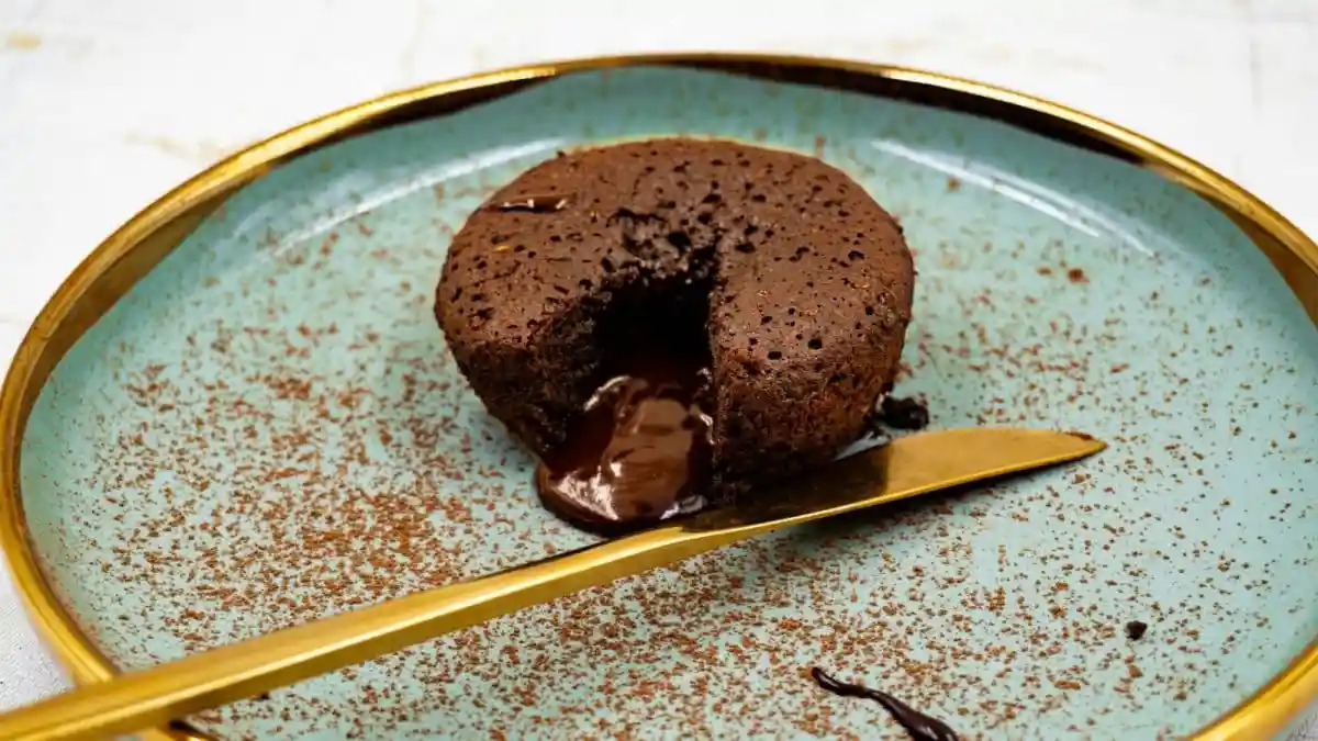 Craving cake but avoiding consuming egg this Navratri? You can make individual size chocolate cake portions in the air fryer. By swaping the all-purpose flour