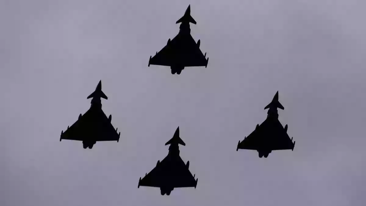 Turkiye signs deal to buy 20 Eurofighters from Britain for £8 billion