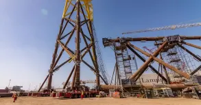 The United Arab Emirates’ decision to withdraw from the Organization of Petroleum Exporting Countries will leave the oil cartel weakened at a crucial time