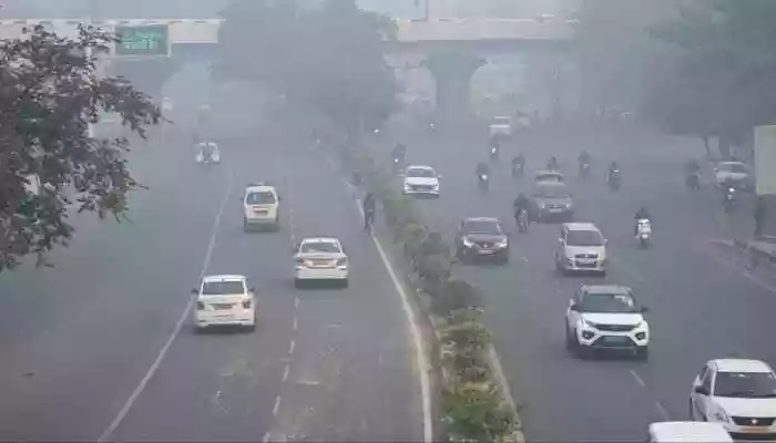 UK, Canada, And Singapore Warn Citizens Against Delhi's 'Toxic Air'