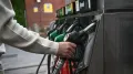 The UK government has loosened strict sanctions on Russian oil refined into diesel and jet fuel in third countries as prices rise
