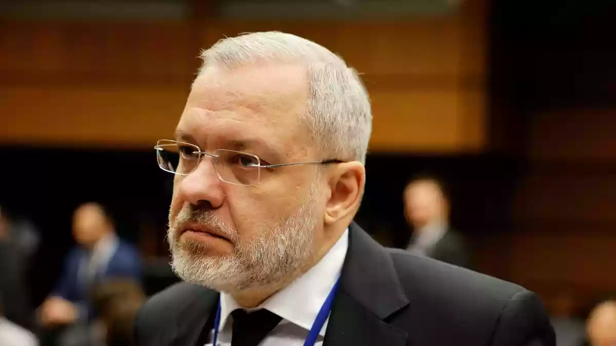 Ukraine's government suspends Justice Minister amid energy corruption investigation