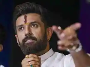 Union minister Chirag Paswan countered RJD leader Tejashwi Yadav's 