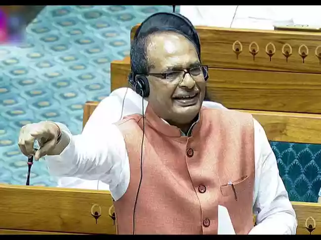Union Minister Chouhan accuses Bengal govt of failing to implement Central agri schemes