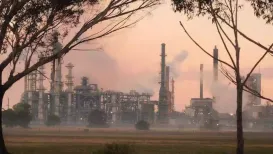 A major fire at one of Australia's two oil refineries has been extinguished, but the damage has deepened fears over the nation's petrol supplies amid a global
