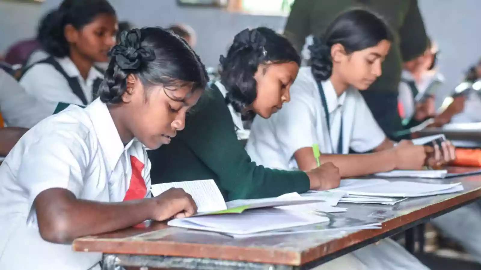 <strong>School Summer Vacation 2026:</strong> The sun’s heat is at its peak across northern and central India, and the Meteorological Department