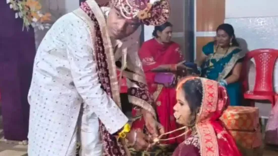In Uttar Pradesh's Deoria, a wedding that had been planned for months fell apart in a matter of minutes after reaching the groom's house. The man