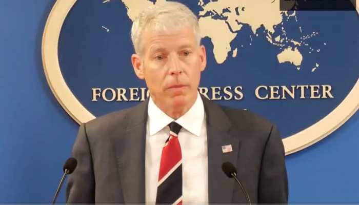 US Energy Secretary Chris Wright acknowledged India's growing energy needs but urged New Delhi to diversify its suppliers and stop oil deal with Russia. India-Russia Oil Deal: The United States has reiterated its concerns over India's continued imports of discounted Russian oil, with US Energy Secretary Chris Wright describing it as a “source of friction” even as he emphasized Washington's desire to expand energy cooperation with New Delhi. Speaking to the media, Chris Wright said that India can have other alternatives if it stops buying oil from Russia. The statement comes a day after US President Donald Trump's remarks at the UNGA, where he called India and China the biggest funders of Russia.