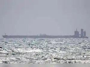 US handing over seized tanker to Venezuela