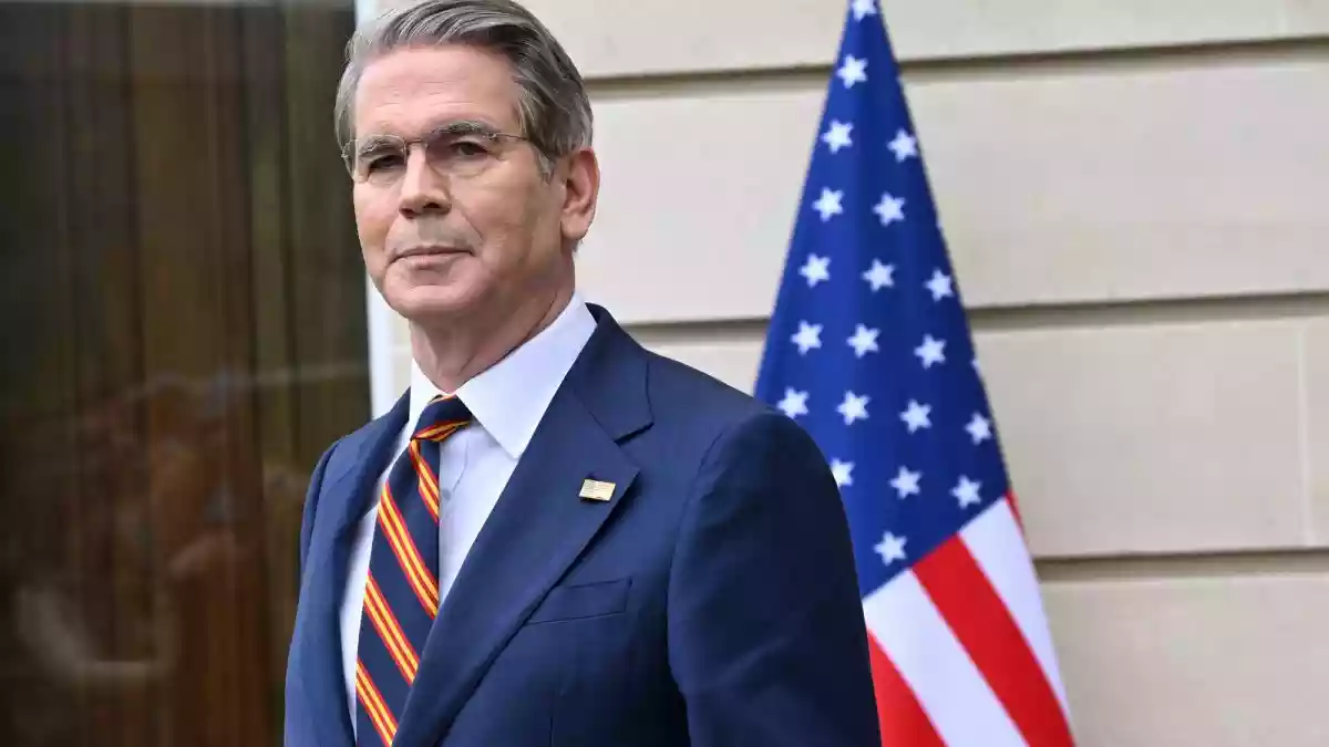 The United States has said it will not continue sanctions waivers that allowed limited trade in Iranian and Russian oil, according to Treasury Secretary Scott