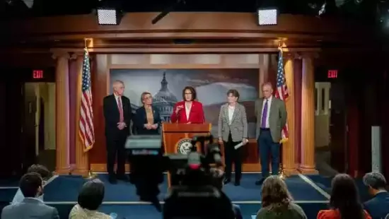 As the United States government shutdown enters its 40th day, the US Senate late on November 9 (local time), neared an agreement to re-open the government