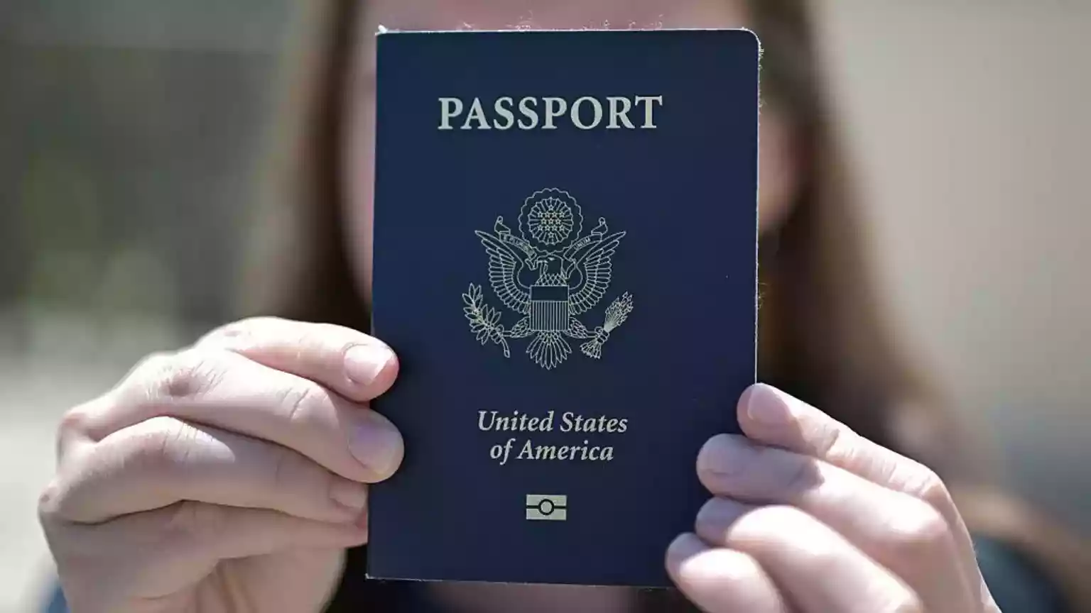 US to revoke passports of parents with child support debt