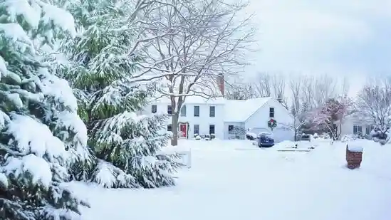 Various areas across the Central and Northeastern United States received winter weather advisories and storm warnings on Monday, December 1