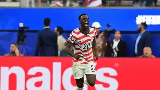 USA strike four goals in FIFA World Cup match for first time