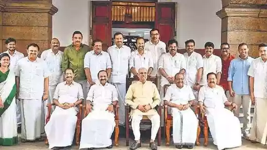 <h4 class=