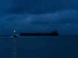 Venezuela forced to double discount on oil to Asia due to flood of sanctioned crude