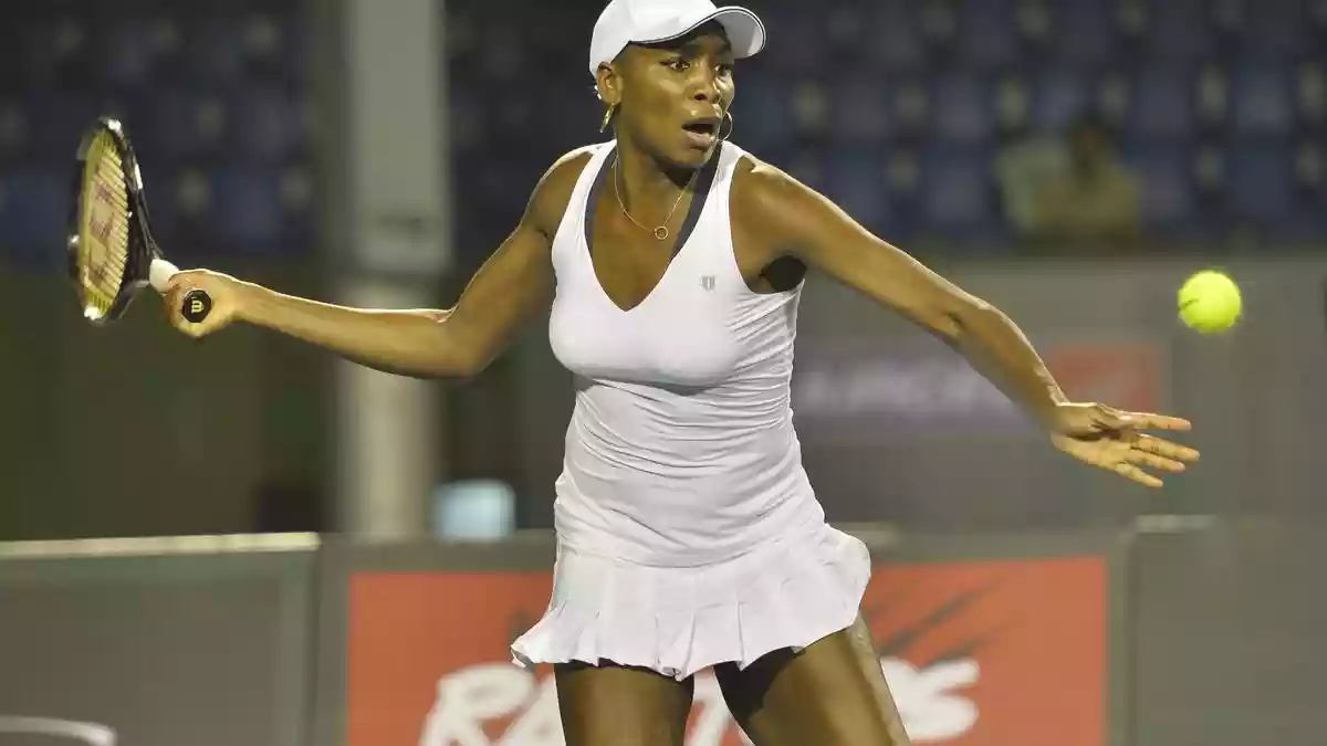 Venus Williams gets Australian Open wild card at 45