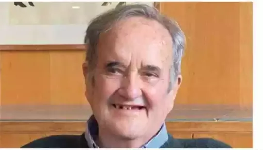 Tully was born on October 24, 1935 in British business family. He completed his initial education in India and later went to the UK for further education