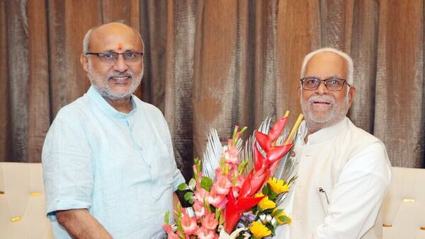 Vice President-elect CP Radhakrishnan will be administered the oath of office by President Droupadi Murmu today, 12 September. Officials said former Maharashtra Governor Radhakrishanan will be sworn in as the next vice president at a ceremony at 10 AM. at the Rashtrapati Bhavan.