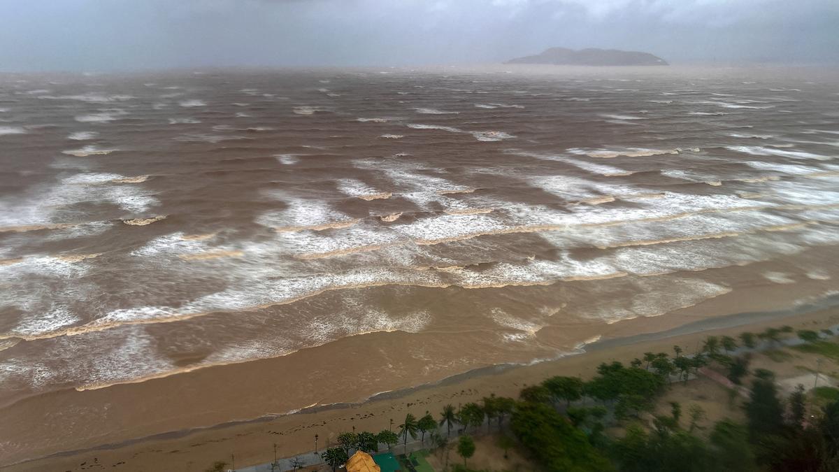Vietnam has shut down airports, closed schools, and initiated mass evacuations as it prepares for the most powerful storm so far this year. Typhoon Kajiki was packing winds of up to 166 kph (103 mph) as it approached Vietnam's central coast and was forecast to grow stronger before making landfall on Monday afternoon, the country's weather agency said.