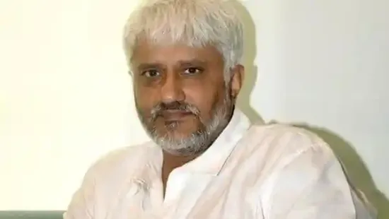 Filmmaker Vikram Bhatt is among the popular names in Bollywood. Known for delivering several hits, ranging from Ghulam to Raaz, Bhatt needs no introduction