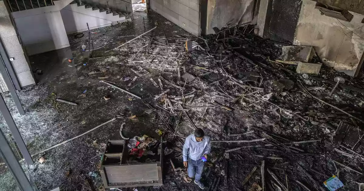 <strong>Large-scale violence erupted in Bangladesh afte the death of a prominent leader in the 2024 student protest that led to the ouster of the former