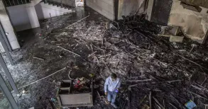 <strong>Large-scale violence erupted in Bangladesh afte the death of a prominent leader in the 2024 student protest that led to the ouster of the former