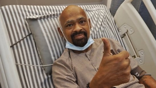 Virendra Kambli, Vinod Kambli's younger brother, shared some recent updates about the former India cricketer, revealing that the 53-year-old has yet to recover fully from his health issues. Kambli, who made the headlines last October for his deteriorating health, was suffering from a urinary infection. However, despite recovering from it, the issue resurfaced, forcing Kambli to be hospitalised in December. MRIs also confirmed a clot in his brain, but after proper monitoring and supervision, Kambli was discharged.