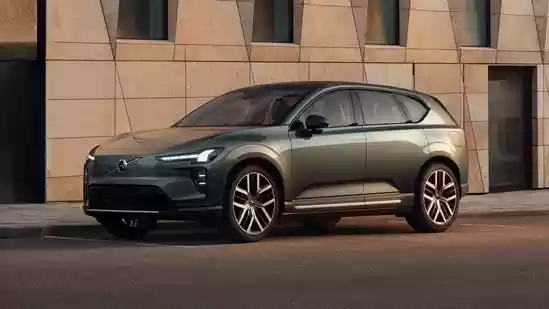 Volvo EX60 debuts globally