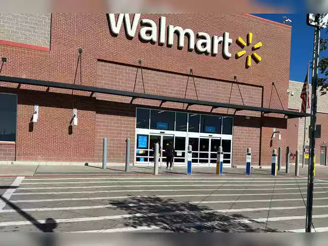 Walmart delivered another standout quarter as the promise of lower prices drew in a broader spectrum of Americans during the critical holiday shopping period