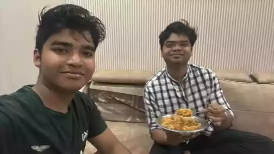 <h4>‘We are not Pakistani’: Vedant Shrivastava’s brother after CBSE admits OSM error</h4><h4>After being wrongfully labeled a