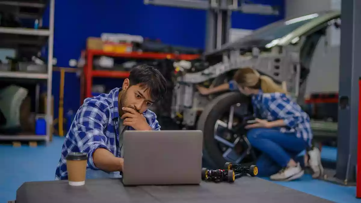 The widespread adoption of electric vehicles has raised the critical question of how to best prepare future engineers through the education system