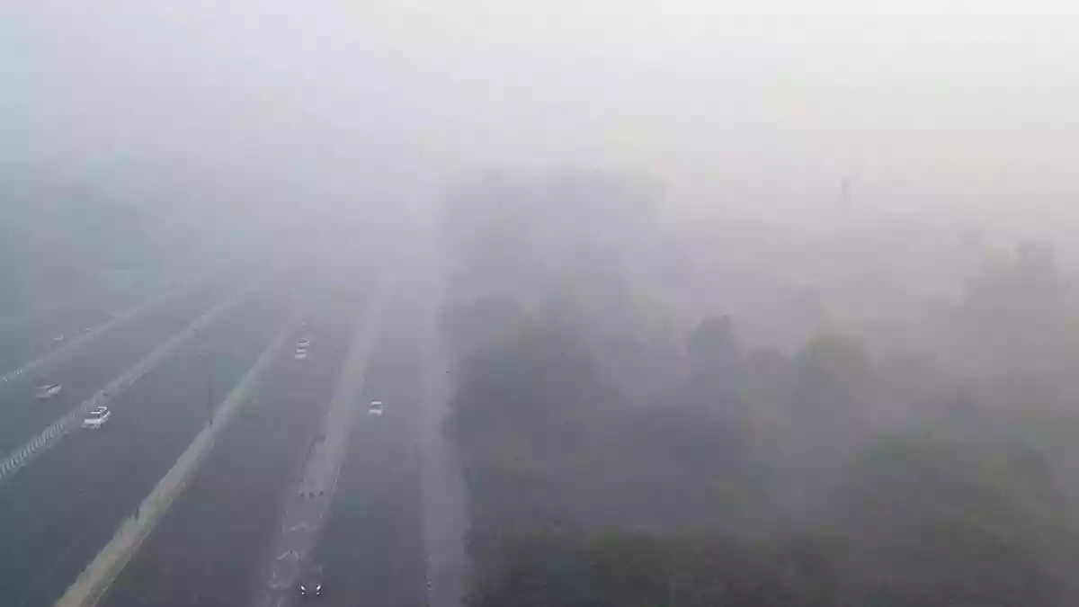 A delivery agent, who reached the accident site after a 27-year-old software engineer's car fell into a water-filled deep pit in Greater Noida