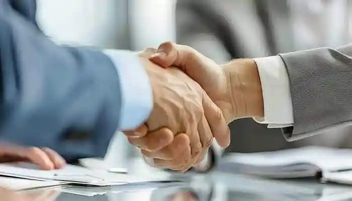 While the official announcement is likely this week, industry insiders suggest that Jacob & Co. has selected one of the leading developers of the country based out of Delhi-NCR to partner with for its first residential project to the country. The Indian Luxury Real Estate market has been grown rapidly and the future is bright, as shown by industry reports. The lucrative sector has been attracting foreign investors and in this sequence, soon another name is going to make its debut. According to sources, Jacob & Co., the New York-based high-end jewellery and watchmaking house founded by Jacob Arabo, is set to make its India debut.While the official announcement is likely this week, industry insiders suggest that Jacob & Co. has selected one of the leading developers of the country based out of Delhi-NCR to partner with for its first residential project to the country.The Indian Luxury Real Estate market has been grown rapidly and the future is bright, as shown by industry reports. The lucrative sector has been attracting foreign investors and in this sequence, soon another name is going to make its debut. According to sources, Jacob & Co., the New York-based high-end jewellery and watchmaking house founded by Jacob Arabo, is set to make its India debut.