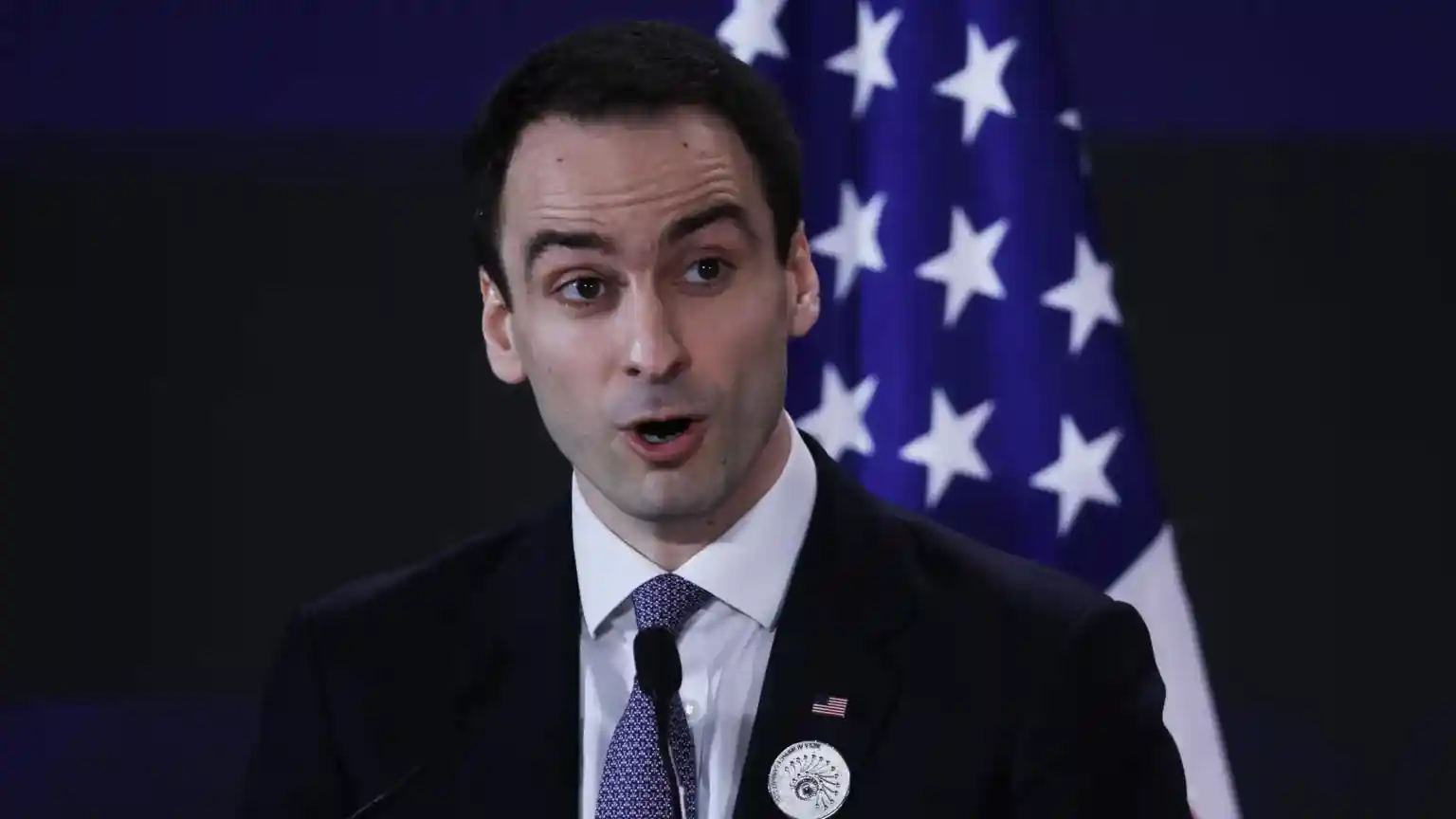 The White House has said it will work more closely with US artificial intelligence (AI) firms to combat 