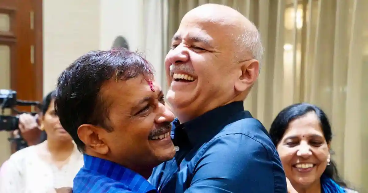 On Friday, a Delhi court discharged Aam Aadmi Party leaders Arvind Kejriwal and Manish Sisodia, as well as 21 other politicians, businesspersons and