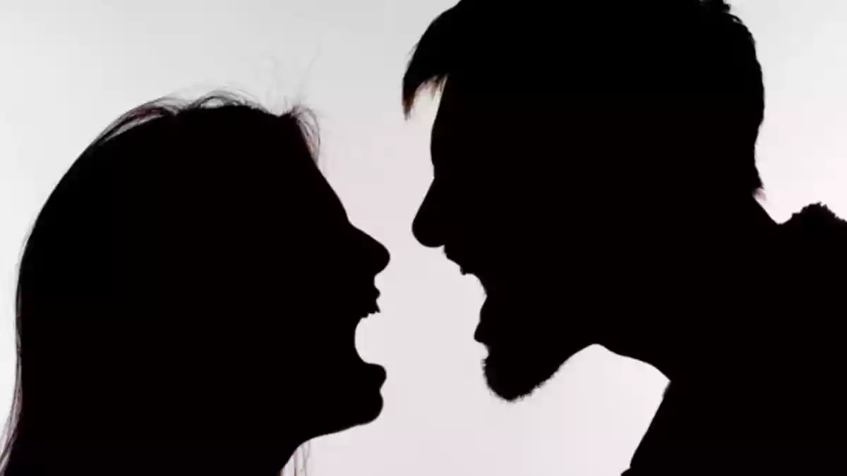 A simple question about living with parents turned into a viral debate on the social media platform X. A user named Mahima Jalan shared how a prospective groom