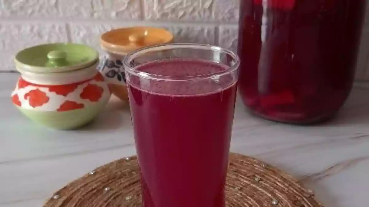 As winter sweeps across North India, one thing that is religiously made in every kitchen is gajar kanji – a traditional fermented probiotic drink