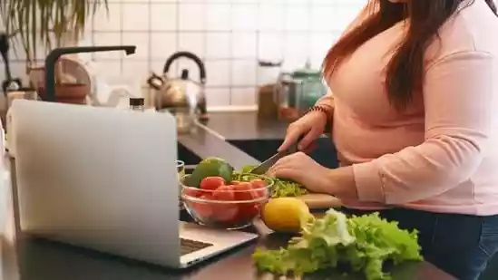 For many women entering their 30s, the weight loss playbook that worked in their 20s suddenly stops working. Despite hitting 10,000 steps